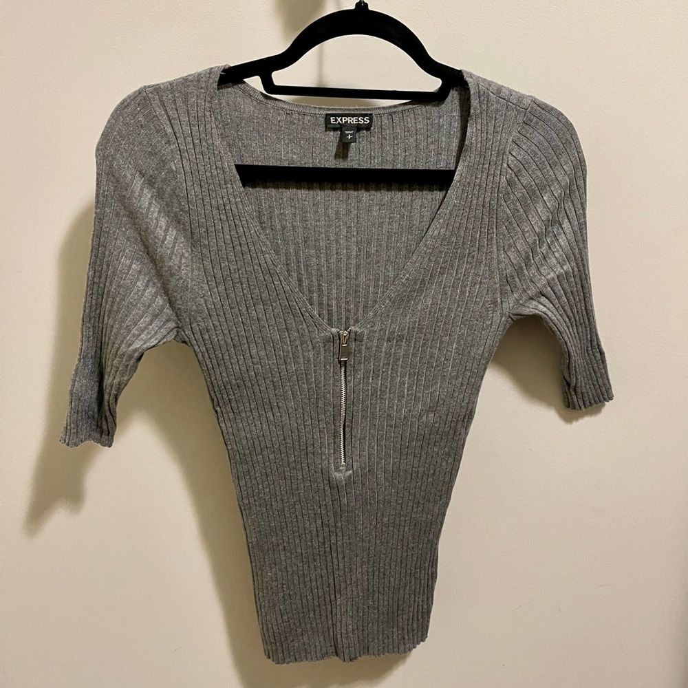 EXPRESS LOW V-CUT SWEATER